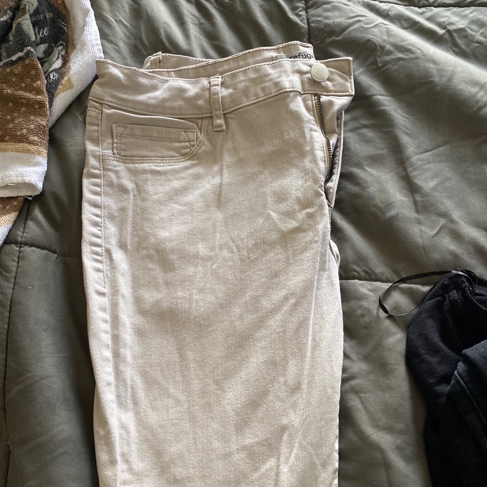 Khaki pants